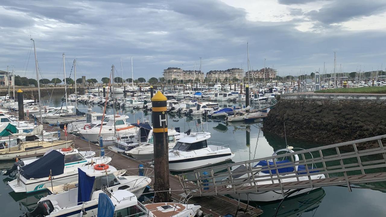 Apartamento Puerto Deportivo Marina De Santander Exteriör bild